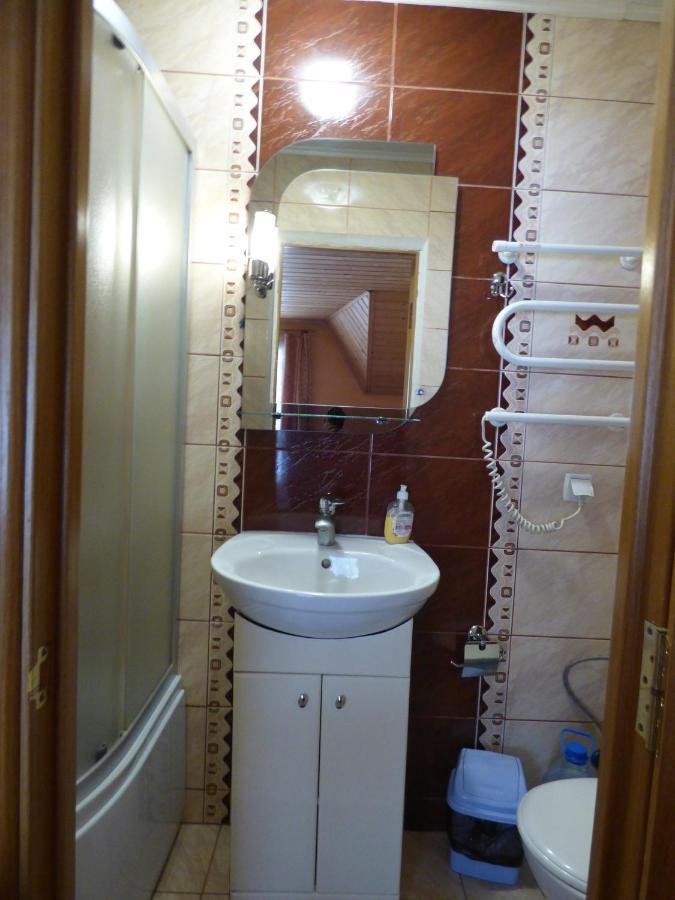 Cottage Rakhiv Ngoại thất bức ảnh