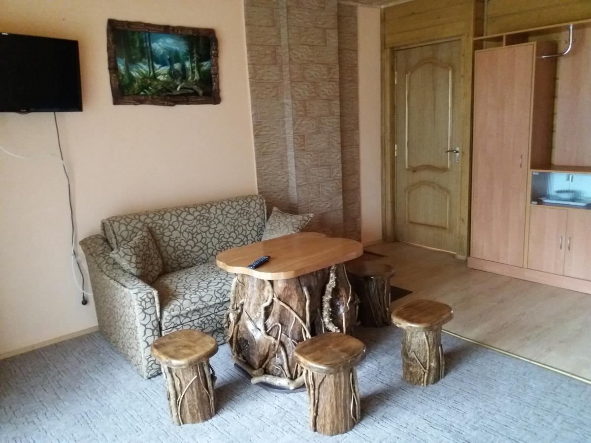 Cottage Rakhiv Ngoại thất bức ảnh